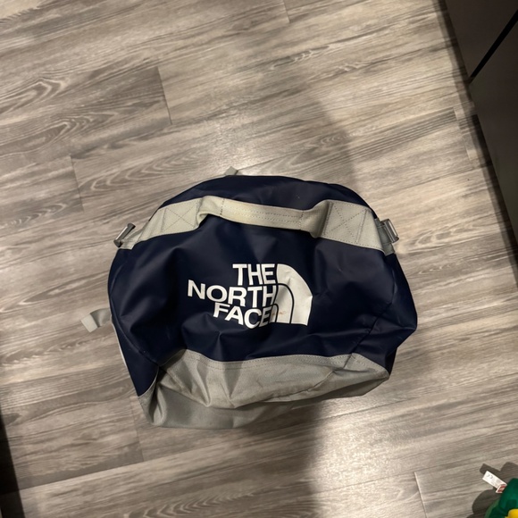 The North Face Basecamp Duffle Bag - Picture 8 of 13